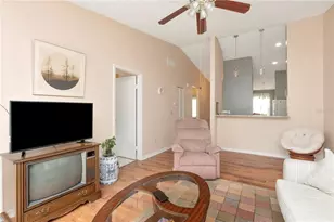 3909 Carroll Cypress Ct, Tampa, FL 33614 - Photo 8