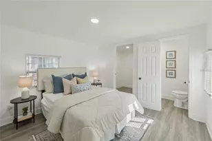 2111 E Ellicott St, Tampa, FL 33610 - Photo 14