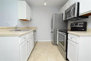 10263 Gandy Blvd N, Saint Petersburg, FL 33702 - Photo 8