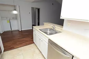 10263 Gandy Blvd N, Saint Petersburg, FL 33702 - Photo 12