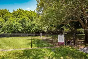 10263 Gandy Blvd N, Saint Petersburg, FL 33702 - Photo 88