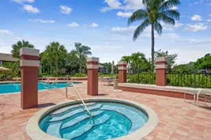 10263 Gandy Blvd N, Saint Petersburg, FL 33702 - Photo 92