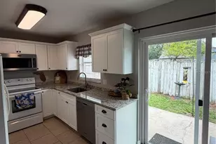 820 San Salvador Dr, Dunedin, FL 34698 - Photo 8
