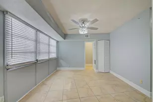 3315 58th Ave S, Saint Petersburg, FL 33712 - Photo 12
