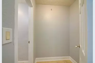 3315 58th Avenue S #306, Saint Petersburg, FL 33712 - Photo 14