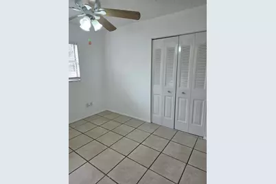 3074 Pine Tree Avenue #B, Largo, FL 33771 - Photo 18