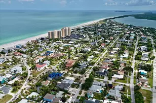 835 Bruce Ave, Clearwater Beach, FL 33767 - Photo 8