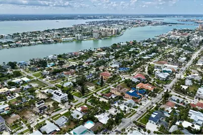 835 Bruce Avenue, Clearwater Beach, FL 33767 - Photo 6