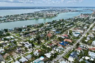 835 Bruce Ave, Clearwater Beach, FL 33767 - Photo 6