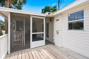 7201 5th Ave N, Saint Petersburg, FL 33701 - Photo 4