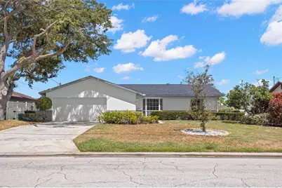 4960 Dover Street NE, Saint Petersburg, FL 33703 - Photo 1