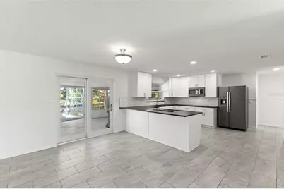 4960 Dover Street NE, Saint Petersburg, FL 33703 - Photo 8