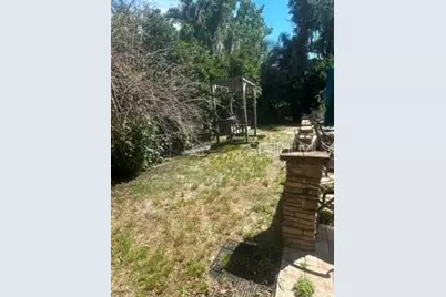 2702 Clubhouse Drive, Plant City, FL 33566 - Photo 20