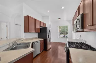 1143 Wrightswynde Ct, Wesley Chapel, FL 33543 - Photo 8