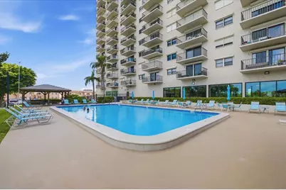 7050 Sunset Drive S #216, South Pasadena, FL 33707 - Photo 22