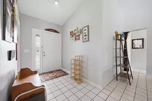 10249 Rainbow Oaks Dr, Hudson, FL 34667 - Photo 4
