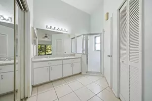 10249 Rainbow Oaks Dr, Hudson, FL 34667 - Photo 20