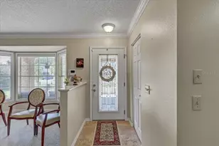 9909 St Joseph Ct, New Port Richey, FL 34655 - Photo 4