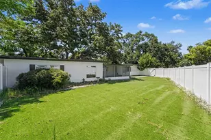 217 Garden Cir, Belleair, FL 33756 - Photo 28