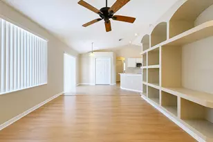 12803 Yarn Pl, Riverview, FL 33569 - Photo 8