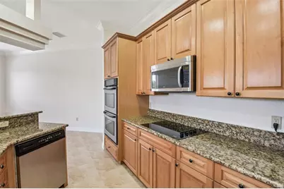 8335 Cheyenne Drive, Seminole, FL 33777 - Photo 16