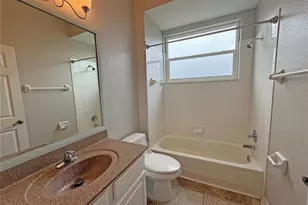 3045 Sutton Woods Dr, Plant City, FL 33566 - Photo 16