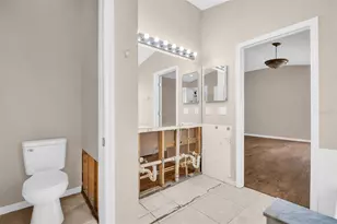 12415 Rustic View Ct, Tampa, FL 33635 - Photo 10