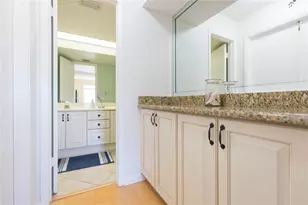 6080 Bahia Del Mar Cir, Saint Petersburg, FL 33715 - Photo 22