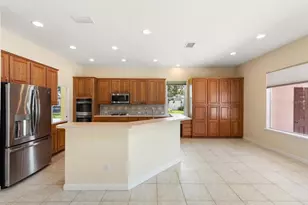 7699 Aralia Way, Seminole, FL 33777 - Photo 8