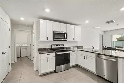 10213 Cloudburst Court, Riverview, FL 33578 - Photo 12