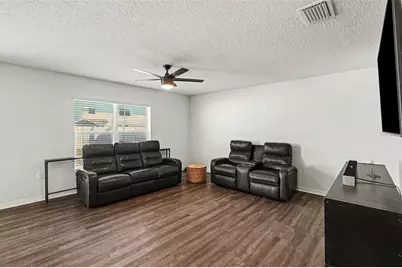 10213 Cloudburst Court, Riverview, FL 33578 - Photo 6
