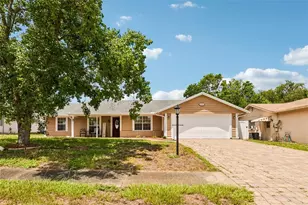 11033 Salt Tree Dr, Port Richey, FL 34668 - Photo 1