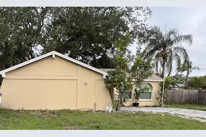 1014 Stonefence Way, Tarpon Springs, FL 34689 - Photo 1