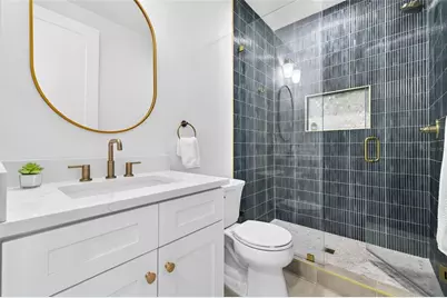 1717 Massachusetts Avenue NE, Saint Petersburg, FL 33703 - Photo 18