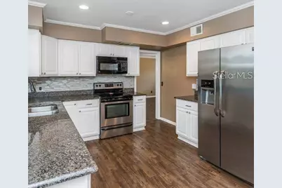 2608 Oakwood Drive, Largo, FL 33771 - Photo 4