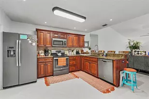 2773 Jeffrey Dr, Palm Harbor, FL 34684 - Photo 12