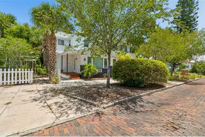 255 6th Avenue N, Saint Petersburg, FL 33701 - Photo 2