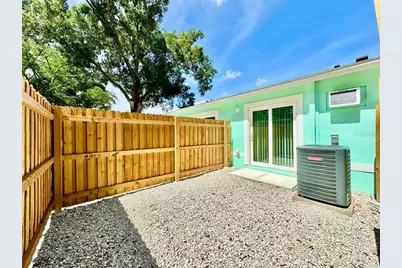4306 Porpoise Drive #B, Tampa, FL 33617 - Photo 4