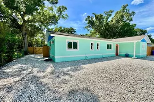 4306 Porpoise Dr, Tampa, FL 33617 - Photo 2