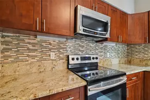 1201 Bay Club Cir, Tampa, FL 33607 - Photo 46