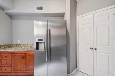 1201 Bay Club Circle, Tampa, FL 33607 - Photo 38