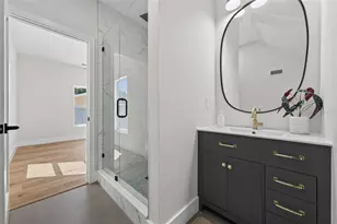 310 Park St N, Saint Petersburg, FL 33710 - Photo 40