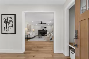 310 Park St N, Saint Petersburg, FL 33710 - Photo 10
