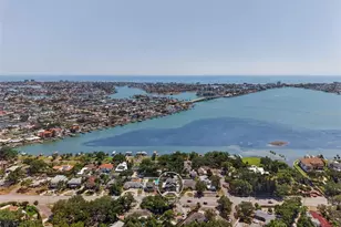 310 Park St N, Saint Petersburg, FL 33710 - Photo 82