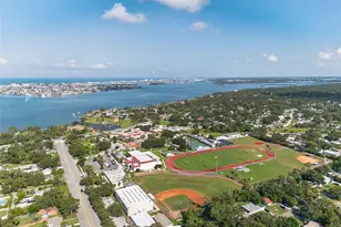 310 Park St N, Saint Petersburg, FL 33710 - Photo 96