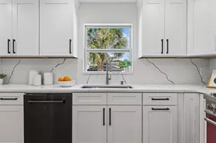 310 Park St N, Saint Petersburg, FL 33710 - Photo 26