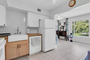 2461 Rhodesian Dr, Clearwater, FL 33763 - Photo 12