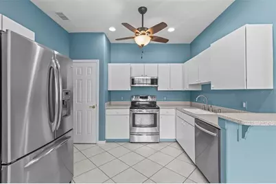 2663 Eagle Greens Drive, Plant City, FL 33566 - Photo 10