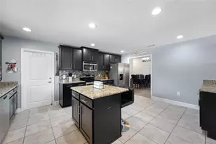 14311 Hill Country Ln, Dade City, FL 33525 - Photo 20