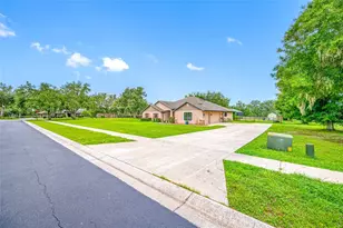 14311 Hill Country Ln, Dade City, FL 33525 - Photo 82